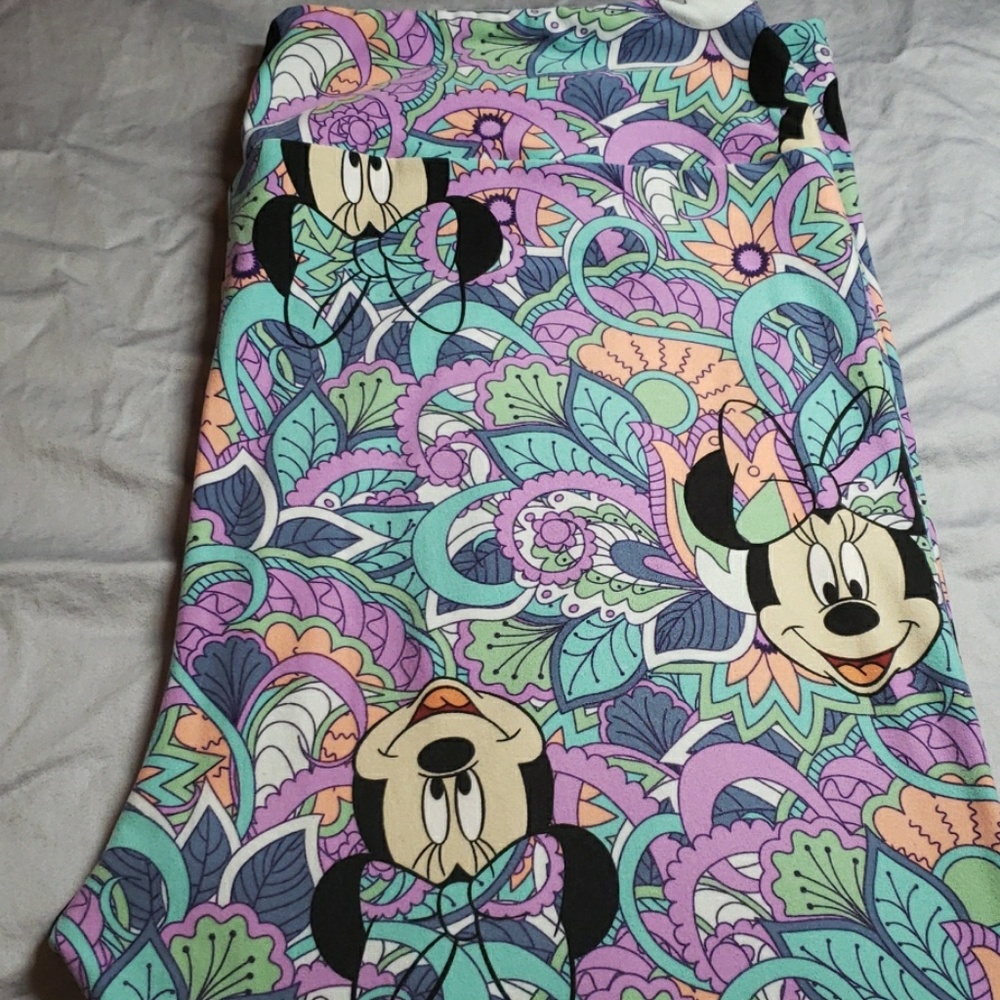 LulaRoe Disney TC leggings